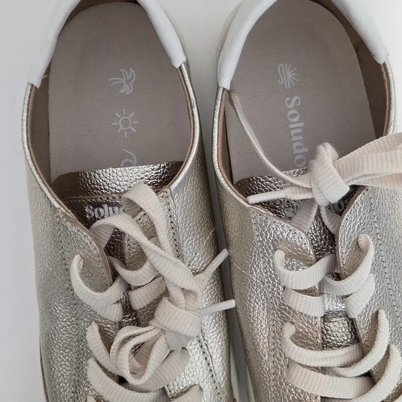 Soludos Ibiza Classic Leather Sneaker Platinum, Women's Sizes 10 New Without Box - Picture 11 of 16